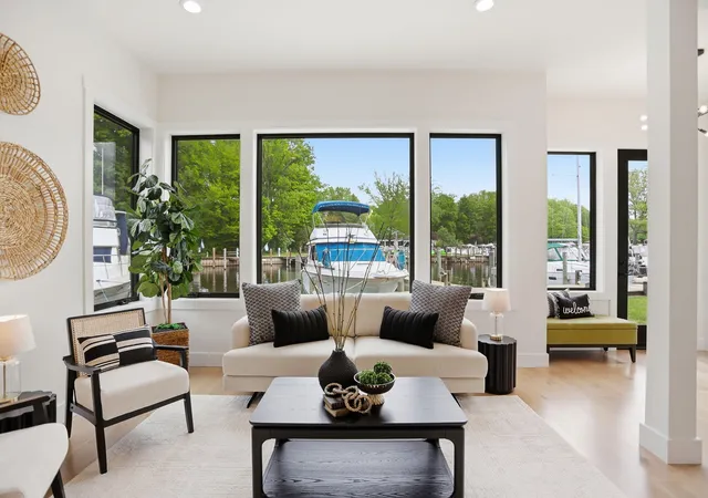 1st image of 1 N Bailey Ave #1, South Haven, MI 49090 | MLS# 69026030444