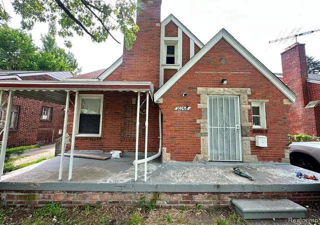 Photo 1 of Single family home for sale at 10150 Roxbury St, Detroit, MI 48224 | MLS# 20261046264 | Listing updated on 2026-09-16