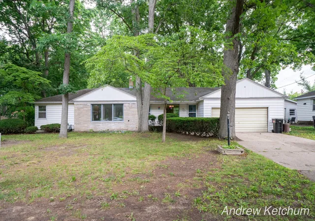 Homes for sale in Holland Charter Township Ottawa, MI | 297 Fourth Ave, Holland Charter Township Ottawa, MI 49424 | MLS# 65026030449