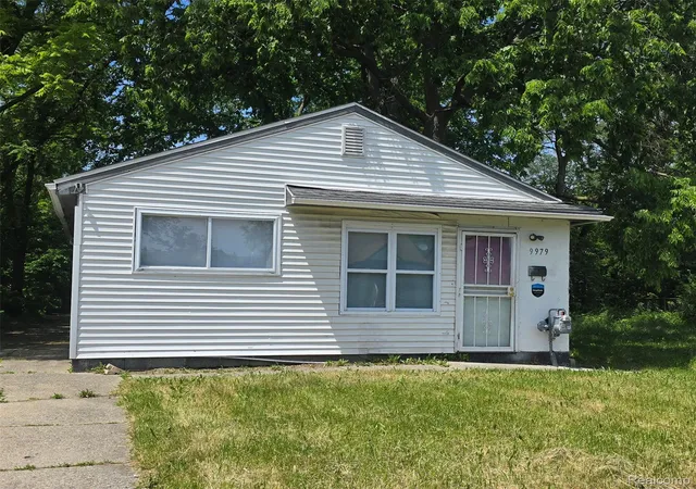 Photo 1 of Single family home for sale at 9979 Montrose St, Detroit, MI 48227 | MLS# 20261046299 | Listing updated on 2026-06-19