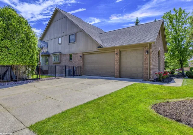Photo 3 of Single family home for sale at 57898 Abraham Dr, Washington, MI 48094 | MLS# 58050211982 | Listing updated on 2026-07-22