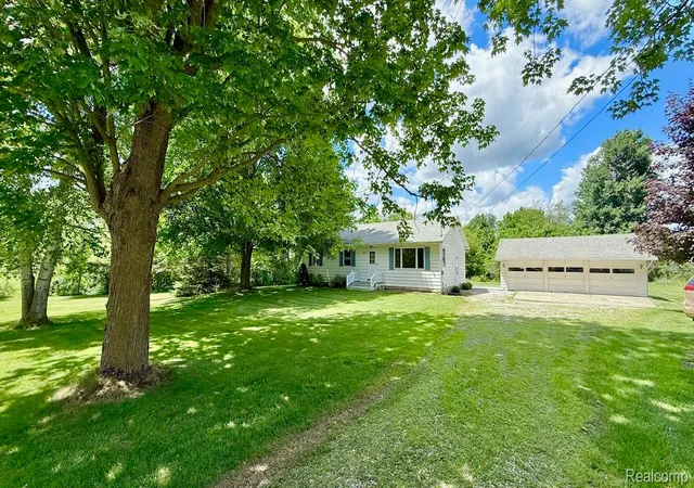 Photo 1 of Single family home for sale at 11495 E Richfield Rd, Davison, MI 48423 | MLS# 20261046328 | Listing updated on 2026-06-19