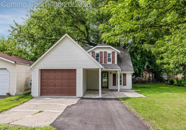 Photo 3 of Single family home for sale at 14854 10 Mile Rd, Warren, MI 48089 | MLS# 20261046332 | Listing updated on 2026-08-19