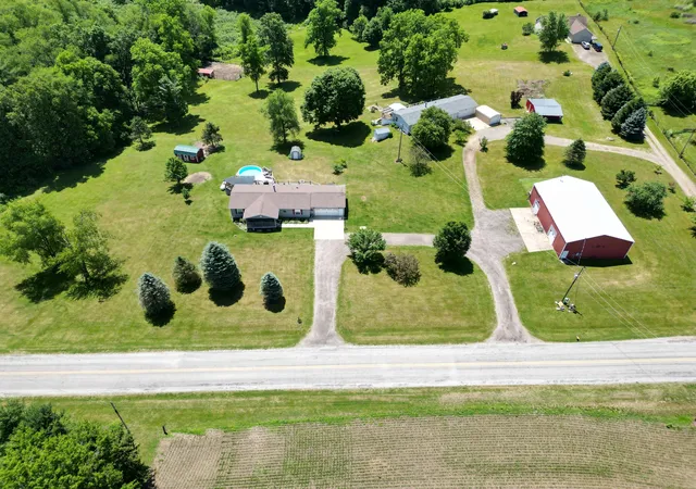 4th image of 13229 Harder Rd, Three Rivers, MI 49093 | MLS# 68026030499