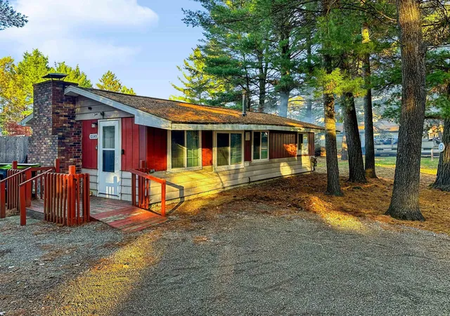 1st image of 10149 Beverly Dr, Saint Helen, MI 48656 | MLS# 78080069749