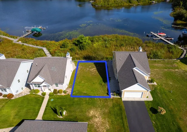 5th image of 2810 W Shore Dr, Central Lake, MI 49622 | MLS# 78080069942