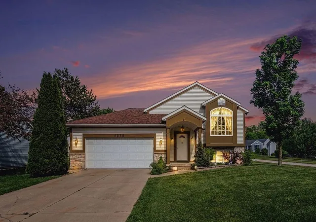Photo 1 of Single family home for sale at 6878 Lake Blf Dr Ne, Comstock Park, MI 49321 | MLS# 65026030533 | Listing updated on 2026-09-11
