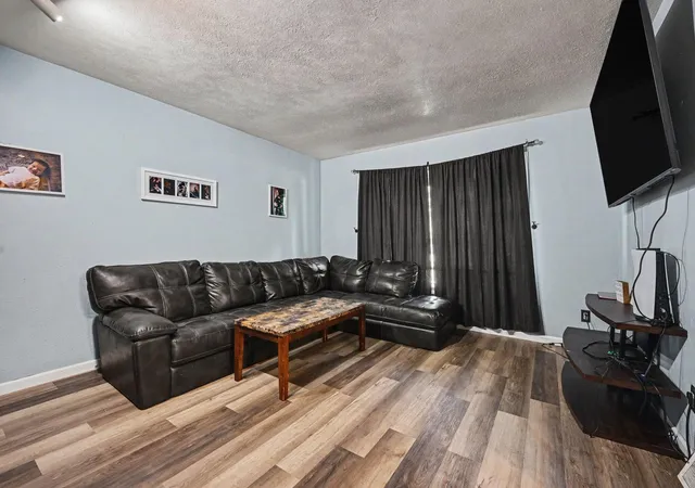 Photo 3 of Single family home for sale at 402 W Broadway St, Three Rivers, MI 49093 | MLS# 62026030537 | Listing updated on 2026-09-14