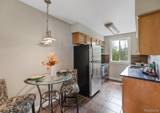5th image of 305 N Eton Street #A, Birmingham, MI 48009 | MLS# 20261046366