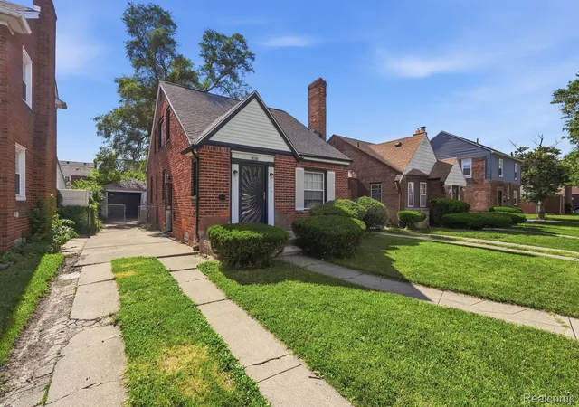 Photo 3 of Single family home for sale at 16199 Archdale St, Detroit, MI 48235 | MLS# 20261046368 | Listing updated on 2026-08-06