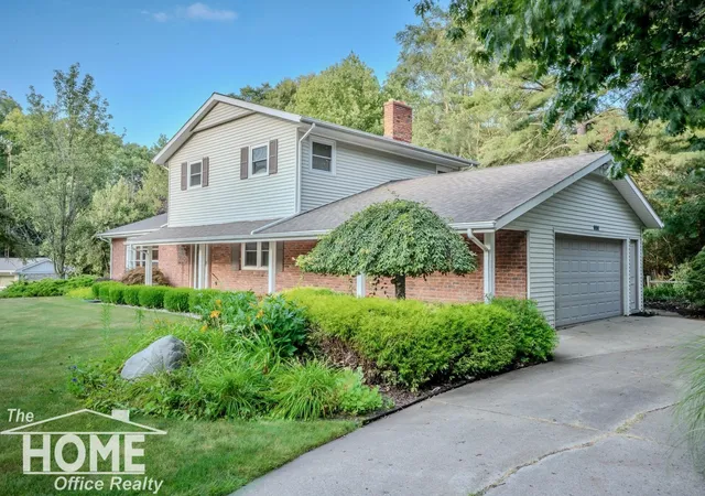 1st image of 650 Riverbend Dr, Owosso, MI 48867 | MLS# 5050212006