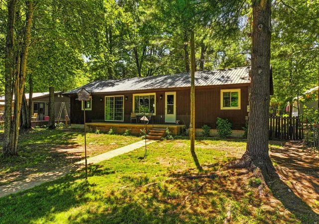 5th image of 5596 Ne Rita Dr, Kalkaska, MI 49646 | MLS# 78080069944