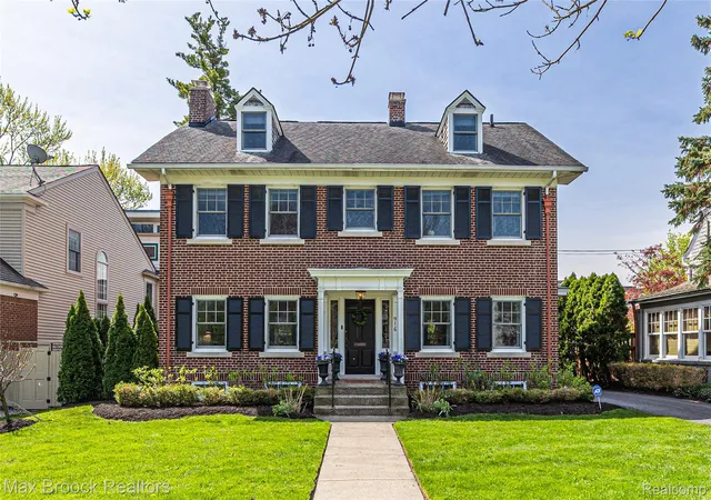 Photo 1 of Single Family Residence at 916 Knox St, Birmingham, MI 48009 | MLS# 20261046377 | | Sold on 2026-07-30