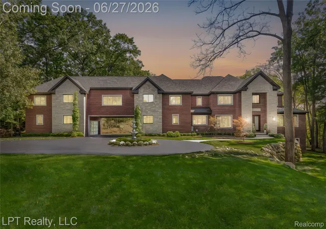 Photo 2 of Mansion for sale at 5029 Forest Valley Dr, Clarkston, MI 48348 | MLS# 20261046387 | Listing updated on 2026-09-15