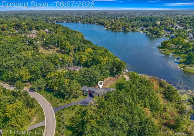 Photo 94 of Mansion for sale at 5029 Forest Valley Dr, Clarkston, MI 48348 | MLS# 20261046387 | Listing updated on 2026-09-15