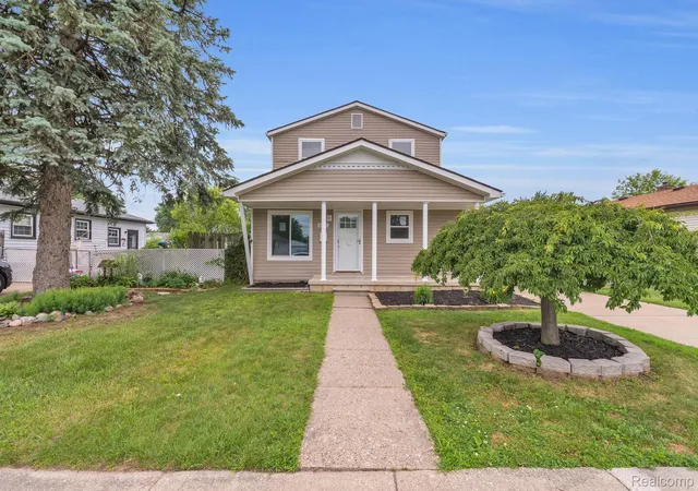 Photo 2 of Single family home for sale at 6530 Madison St, Taylor, MI 48180 | MLS# 20261046396 | Listing updated on 2026-06-20