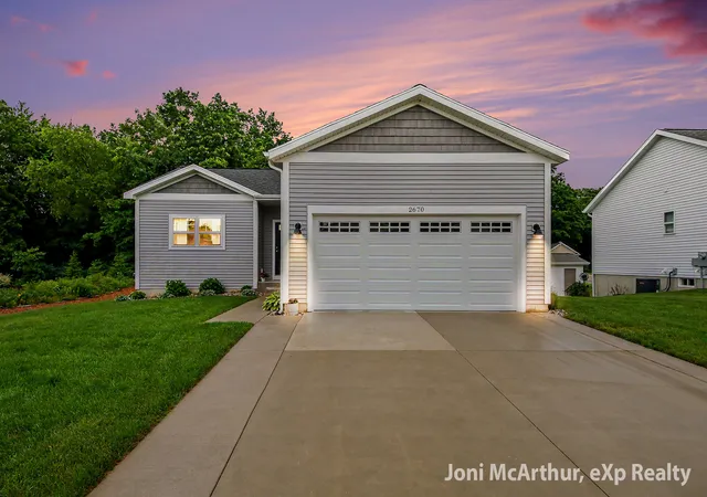 Photo 2 of Single family home for sale at 2670 Eagle Ridge, Muskegon, MI 49444 | MLS# 65026030561 | Listing updated on 2026-09-17