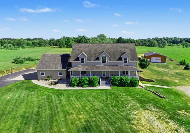 Photo 37 of Single family home for sale at 1415 1st Street, Scottville, MI 49454 | MLS# 67026030567 | Listing updated on 2026-08-17