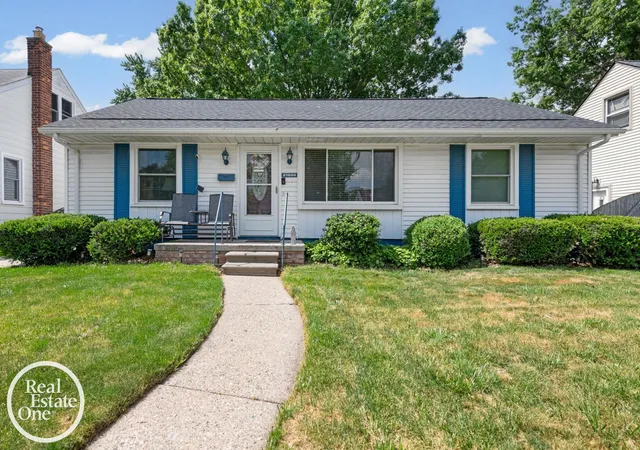 Photo 1 of Single family home for sale at 21600 Revere St, Saint Clair Shores, MI 48080 | MLS# 58050212019 | Listing updated on 2026-06-20