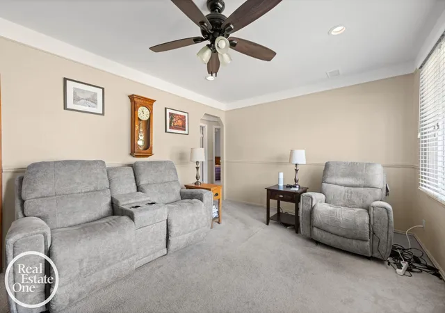 Photo 4 of Single family home for sale at 21600 Revere St, Saint Clair Shores, MI 48080 | MLS# 58050212019 | Listing updated on 2026-06-20