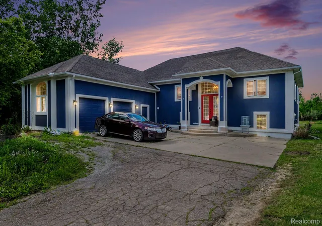 4th image of 4251 E Maple Ave, Grand Blanc, MI 48439 | MLS# 20261046436