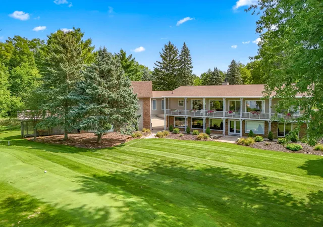 2nd image of 686 Leonard Dr, Coldwater, MI 49036 | MLS# 62026030586