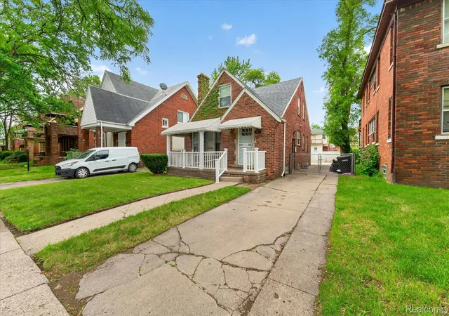 Photo 2 of Single family home for sale at 14575 Mettetal St, Detroit, MI 48227 | MLS# 20261046462 | Listing updated on 2026-06-20