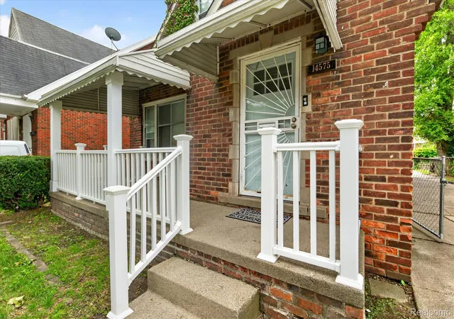 Photo 4 of Single family home for sale at 14575 Mettetal St, Detroit, MI 48227 | MLS# 20261046462 | Listing updated on 2026-06-20
