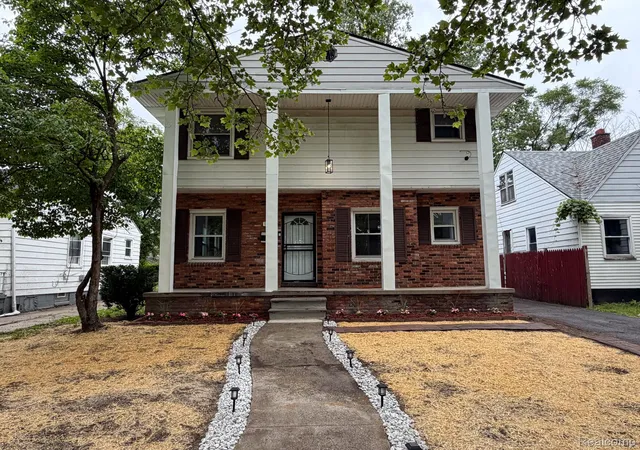 Photo 2 of Single family home for sale at 19940 Strasburg St, Detroit, MI 48205 | MLS# 20261046489 | Listing updated on 2026-09-20