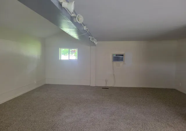 5th image of 11372 N Linden Rd, Clio, MI 48420 | MLS# 5050212053