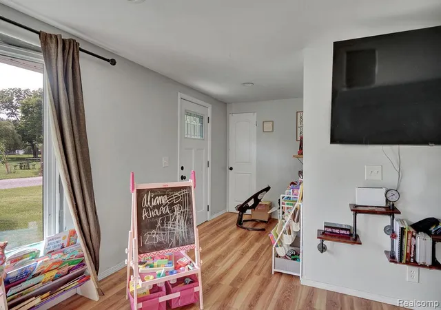 Photo 2 of Single family home for sale at 5607 Genesee Ave, Otter Lake, MI 48464 | MLS# 20261046505 | Listing updated on 2026-06-20