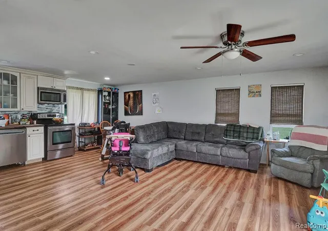 Photo 3 of Single family home for sale at 5607 Genesee Ave, Otter Lake, MI 48464 | MLS# 20261046505 | Listing updated on 2026-06-20