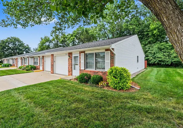 Photo 2 of Condo for sale at 563 Yorkshire Sq, Milan, MI 48160 | MLS# 81026030633 | Listing updated on 2026-06-19