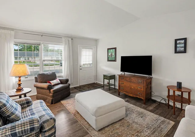 Photo 3 of Condo for sale at 563 Yorkshire Sq, Milan, MI 48160 | MLS# 81026030633 | Listing updated on 2026-06-19