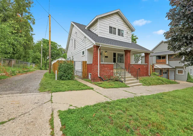 5th image of 249 Fairbanks NE St, Grand Rapids, MI 49503 | MLS# 71026030642