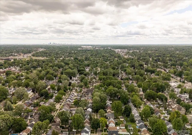 41st image of 717 S Kenwood Ave, Royal Oak, MI 48067 | MLS# 20261046523