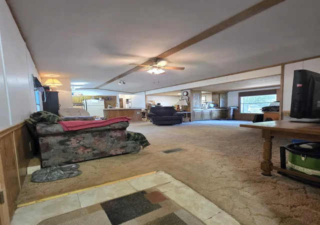 5th image of 2822 W Ironwood Dr, Traverse City, MI 49685 | MLS# 78080069965
