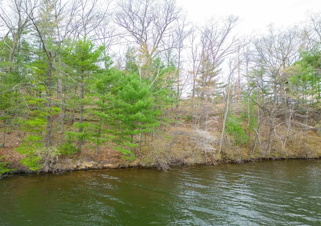 1st image of 1557 Edgewater Rdg, Traverse City City Grand Traverse, MI 49684 | MLS# 78080069969
