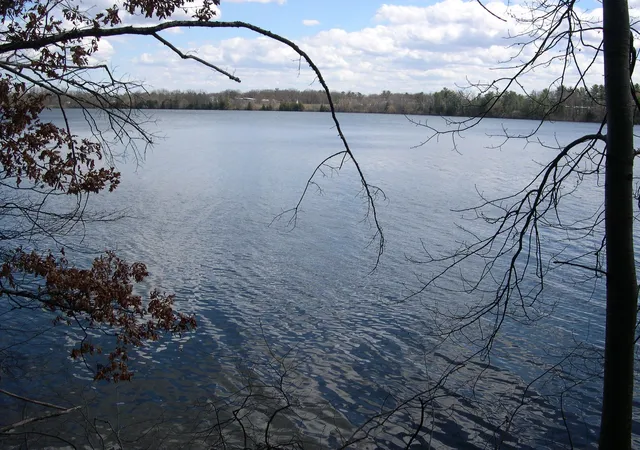 4th image of 1557 Edgewater Rdg, Traverse City City Grand Traverse, MI 49684 | MLS# 78080069969