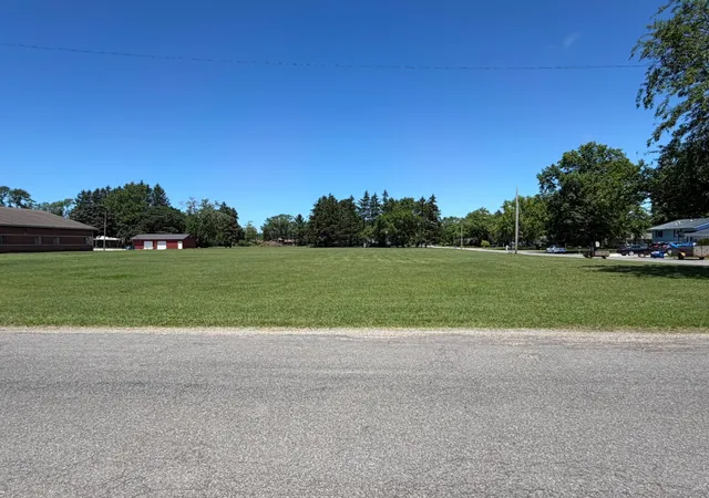 Homes for sale in Benton Charter Township Berrien, MI | 356 Waverly Dr, Benton Charter Township Berrien, MI 49022 | MLS# 69026030651