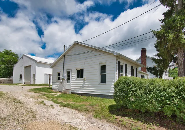 2nd image of 931 Cherry St, Niles, MI 49120 | MLS# 69026030653