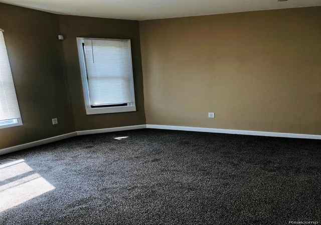 5th image of 6047 Hartford St (Lower Unit), Detroit, MI 48210 | MLS# 20261046544
