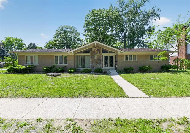 1st image of 28013 Roan Dr, Warren, MI 48093 | MLS# 20261046548