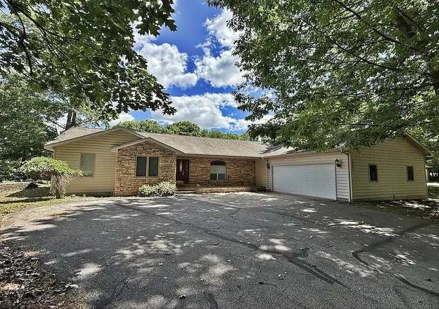 1st image of 8980 Canyon Springs Ct, Stanwood, MI 49346 | MLS# 72026030665