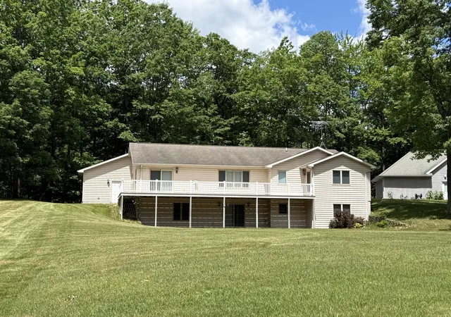 2nd image of 8980 Canyon Springs Ct, Stanwood, MI 49346 | MLS# 72026030665