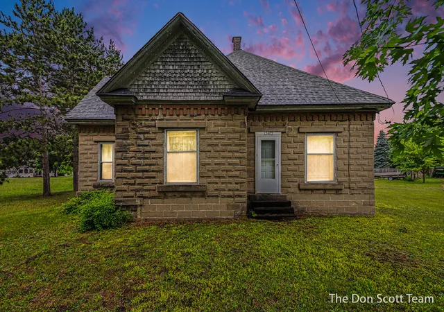 1st image of 12402 Crockery Creek Dr, Ravenna, MI 49451 | MLS# 65026030668