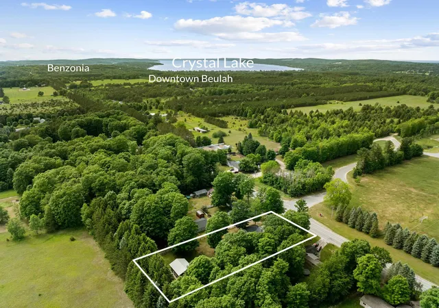 Photo 3 of Single family home for sale at 9055 Homestead Rd, Benzonia, MI 49616 | MLS# 78080069972 | Listing updated on 2026-09-16