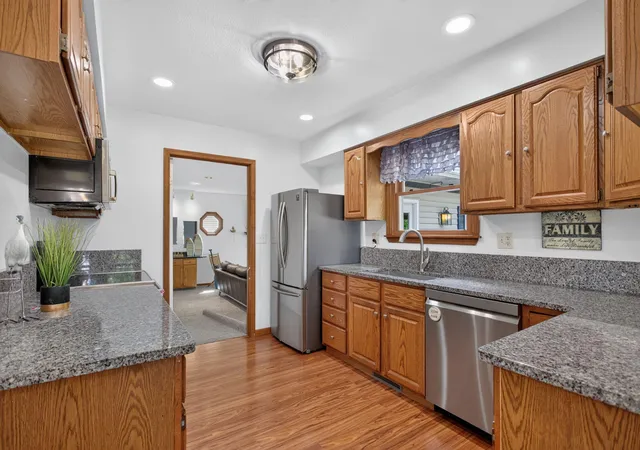 Photo 3 of Single family home for sale at 103 Paula Dr, Brooklyn, MI 49230 | MLS# 55026030687 | Listing updated on 2026-09-01