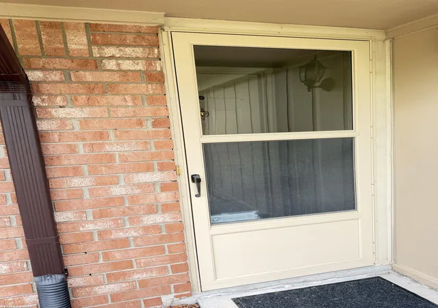 4th image of 20344 Majestic Blvd, Clinton Township, MI 48036 | MLS# 58050212083