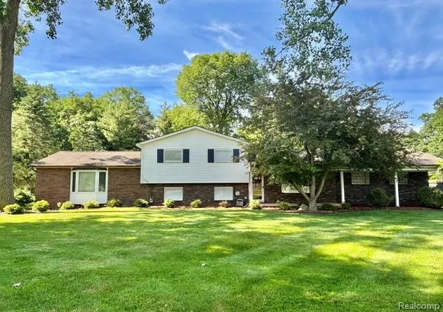Photo 1 of Sale Pending at 8695 Stout Ave, Grosse Ile, MI 48138 | MLS# 20261046578 | Listing updated on 2026-07-24